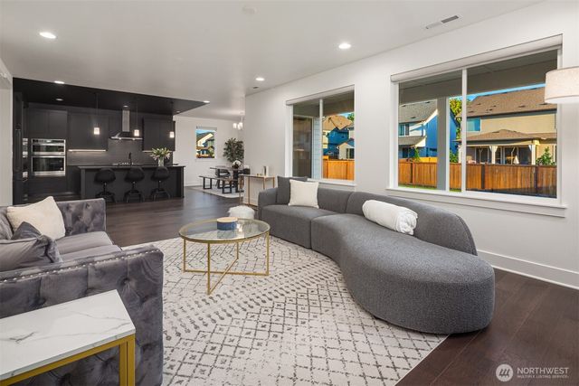 1275 SE 18th Street, North Bend, WA 98045