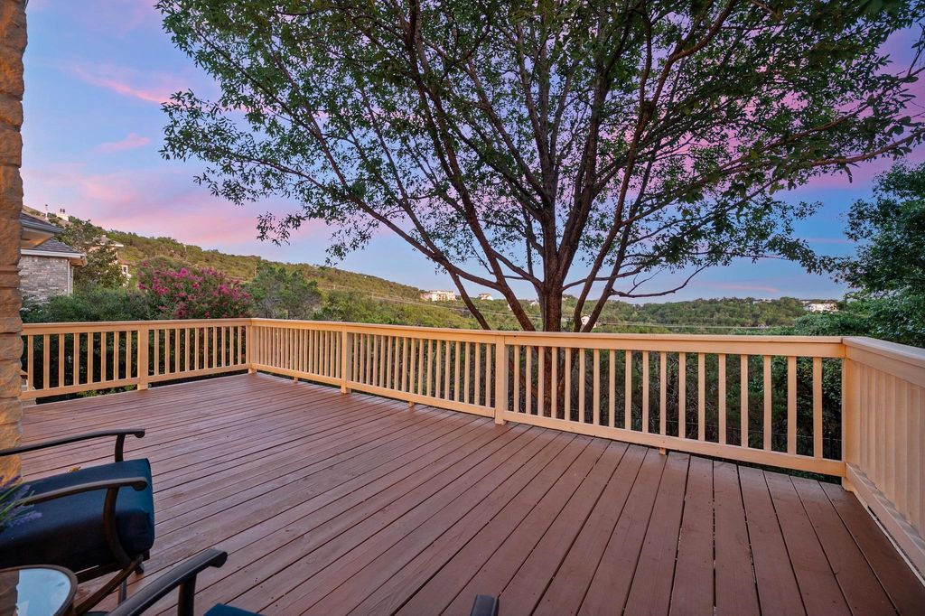 9604 Big View DR, Austin, TX 78730