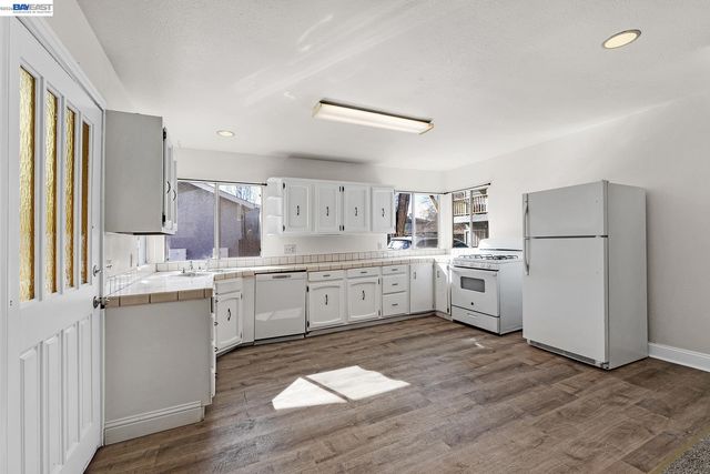 1243 Parker Ave, Tracy, CA 95376