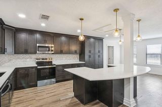 305 James Street, Winnie, TX 77665