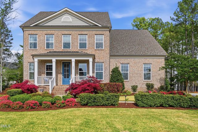 205 Center Hill Drive, Holly Springs, NC 27540