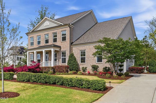 205 Center Hill Drive, Holly Springs, NC 27540