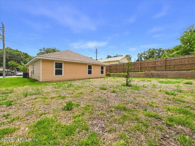 116 MOSELEY Avenue, Palatka, FL 32177