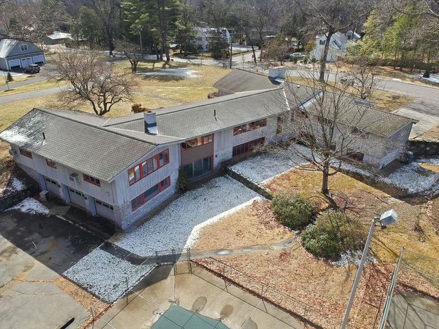 19 Bartlett Avenue, Nashua, NH 03064