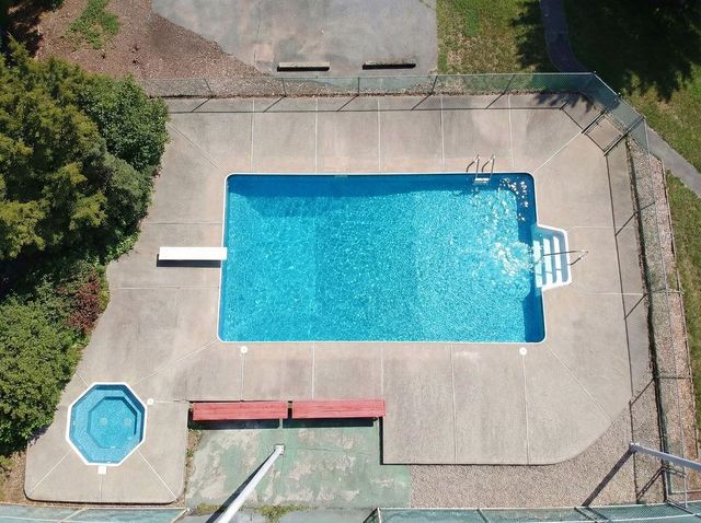 19 Bartlett Avenue, Nashua, NH 03064