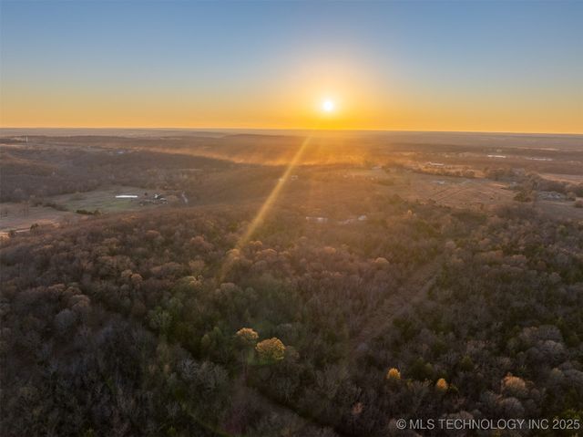 20 Seay Road, Beggs, OK 74421