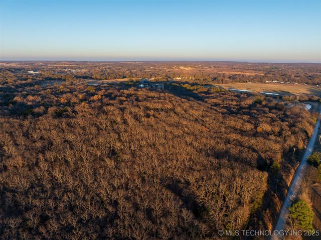 20 Seay Road, Beggs, OK 74421