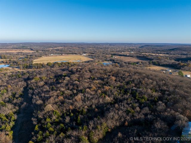 20 Seay Road, Beggs, OK 74421