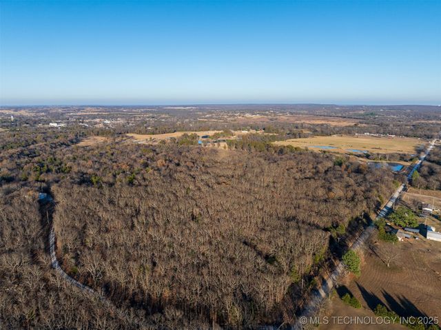 20 Seay Road, Beggs, OK 74421