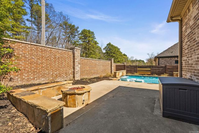 1 Quartz Cove, Little Rock, AR 72223