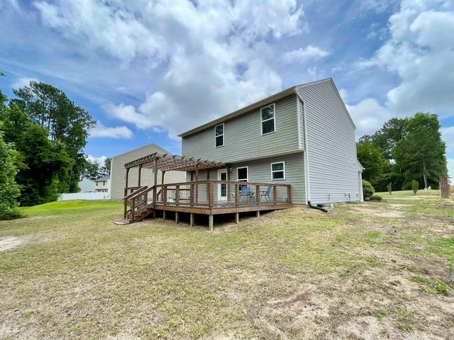 101 Winding Path Dr., Loris, SC 29569