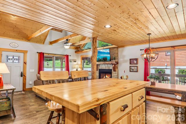 589 Panoramic Loop, Maggie Valley, NC 28751