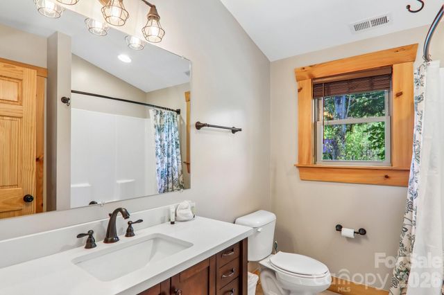 589 Panoramic Loop, Maggie Valley, NC 28751