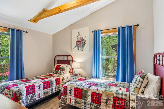 589 Panoramic Loop, Maggie Valley, NC 28751