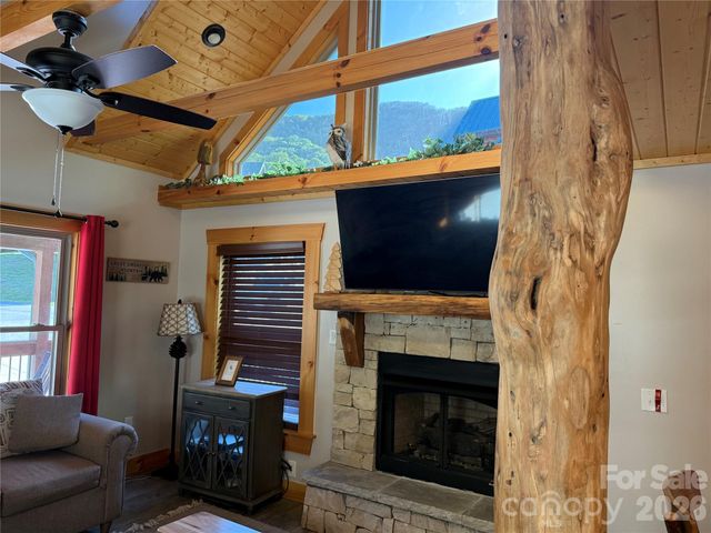 589 Panoramic Loop, Maggie Valley, NC 28751