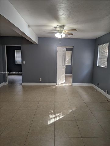 5820 NW 14th Ct 1, Sunrise, FL 33313