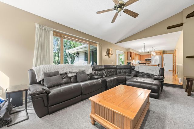 500 Bohlken Drive, Hastings, MN 55033