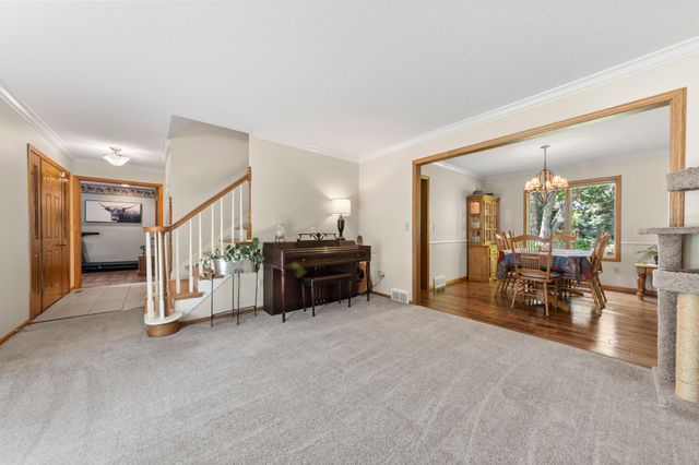 500 Bohlken Drive, Hastings, MN 55033