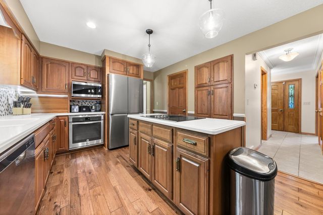 500 Bohlken Drive, Hastings, MN 55033