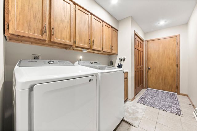 500 Bohlken Drive, Hastings, MN 55033