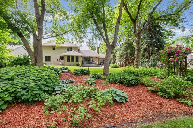 500 Bohlken Drive, Hastings, MN 55033