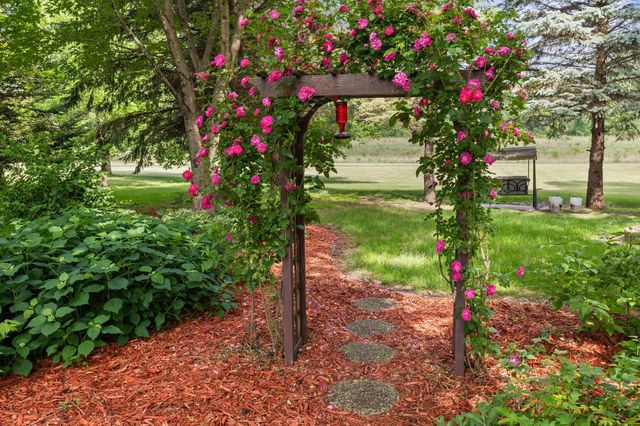 500 Bohlken Drive, Hastings, MN 55033