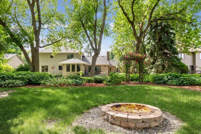 500 Bohlken Drive, Hastings, MN 55033