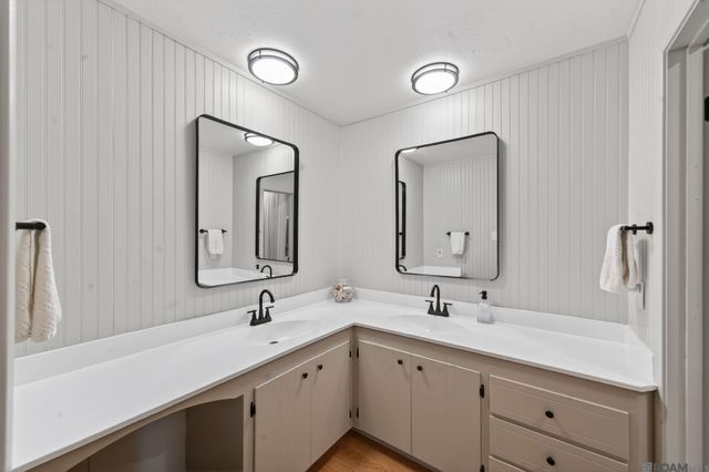 10656 Cal Rd, Baton Rouge, LA 70809