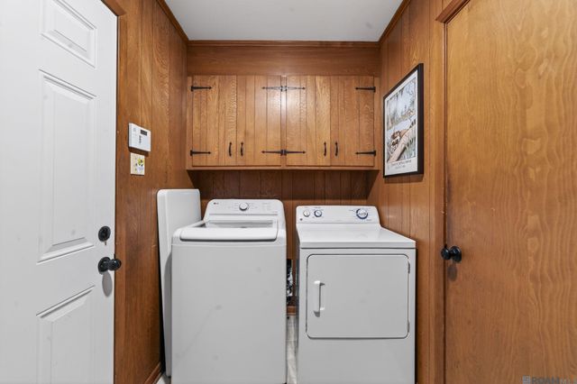 10656 Cal Rd, Baton Rouge, LA 70809