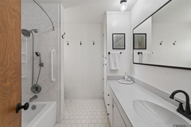 10656 Cal Rd, Baton Rouge, LA 70809