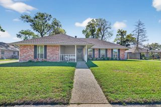 10656 Cal Rd, Baton Rouge, LA 70809