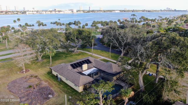 864 S Beach Street, Ormond Beach, FL 32174