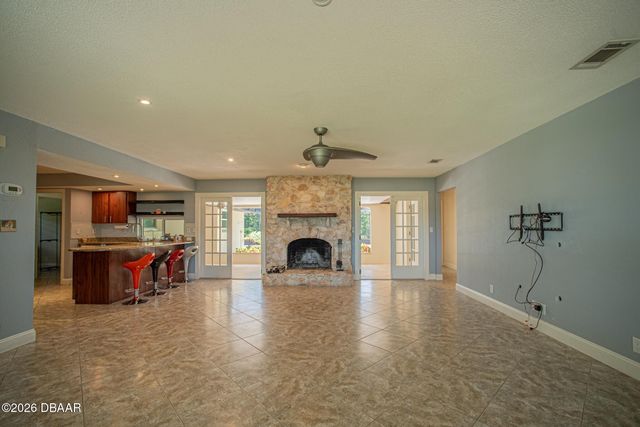 864 S Beach Street, Ormond Beach, FL 32174