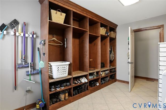 1738 Page Rd, Powhatan, VA 23139