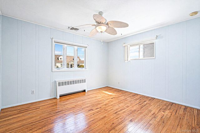 1032 N Hamilton Avenue, Lindenhurst, NY 11757