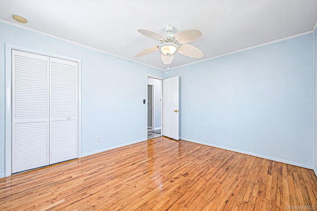 1032 N Hamilton Avenue, Lindenhurst, NY 11757