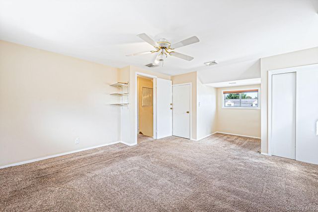 1032 N Hamilton Avenue, Lindenhurst, NY 11757