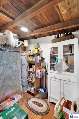 2945 N Greenbrier Rd, Madison, IN 47250