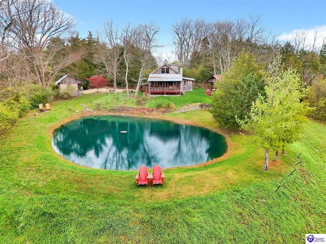 2945 N Greenbrier Rd, Madison, IN 47250