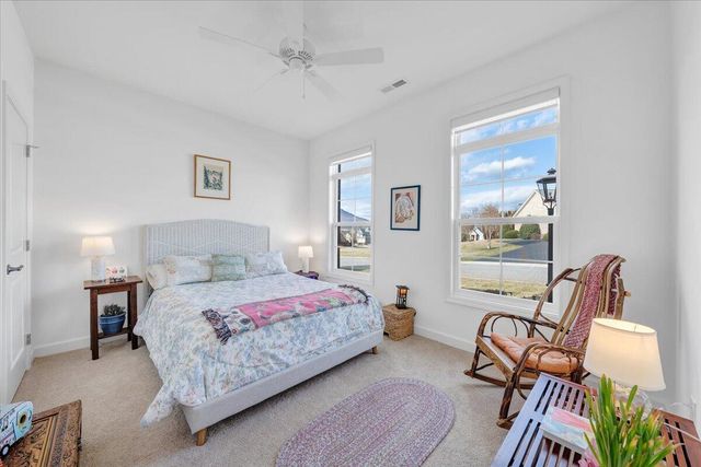 216 Stonecreek WAY, Roanoke, VA 24019