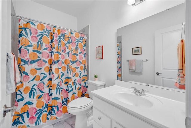 216 Stonecreek WAY, Roanoke, VA 24019