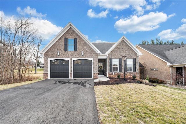 216 Stonecreek WAY, Roanoke, VA 24019