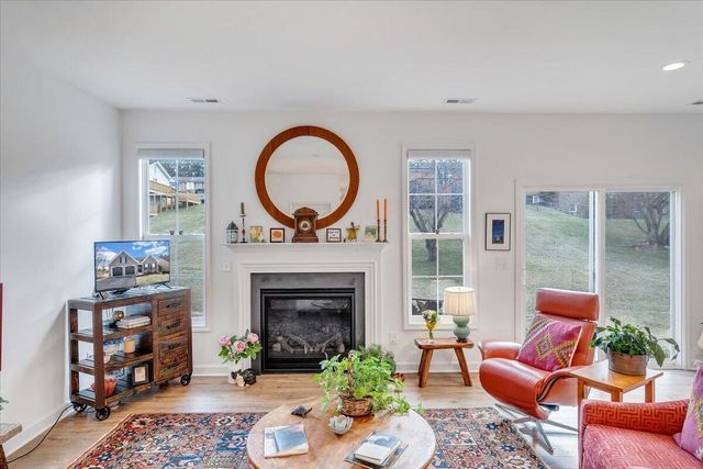 216 Stonecreek WAY, Roanoke, VA 24019