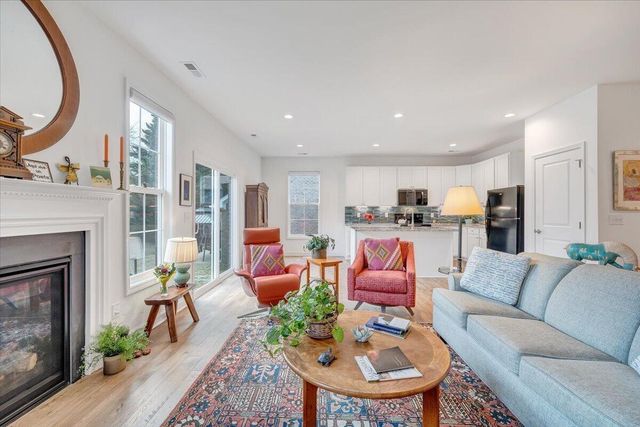 216 Stonecreek WAY, Roanoke, VA 24019