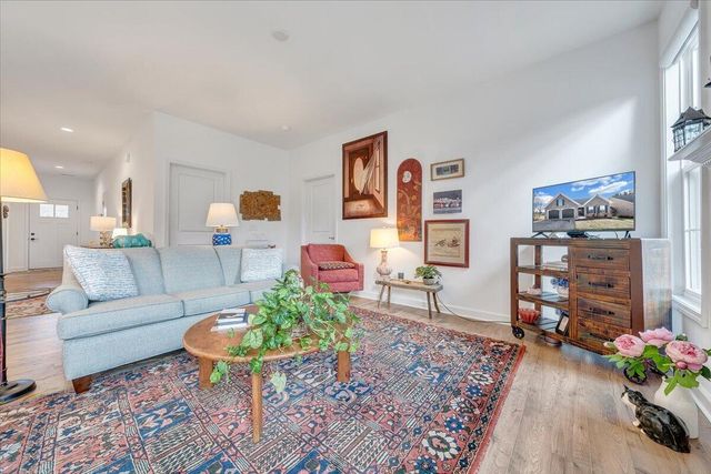 216 Stonecreek WAY, Roanoke, VA 24019