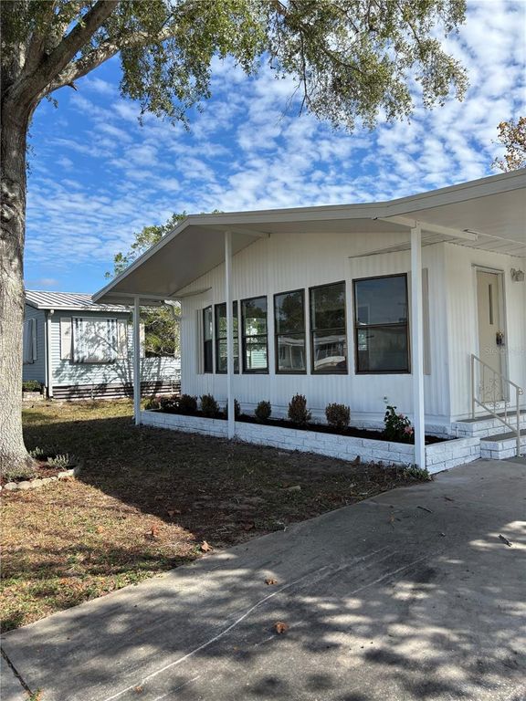 9863 SCEPTER AVENUE, Brooksville, FL 34613