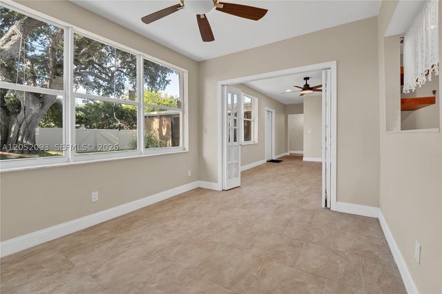 5507 Mckinley St, Hollywood, FL 33021