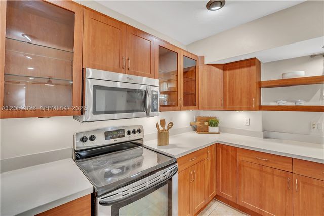 5507 Mckinley St, Hollywood, FL 33021