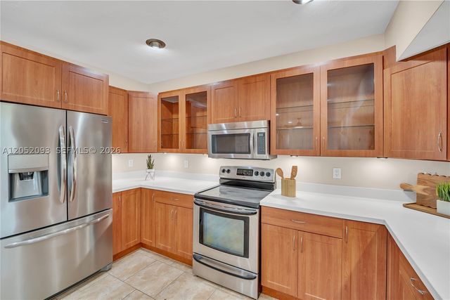 5507 Mckinley St, Hollywood, FL 33021