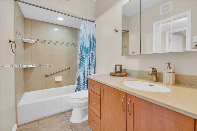 5507 Mckinley St, Hollywood, FL 33021